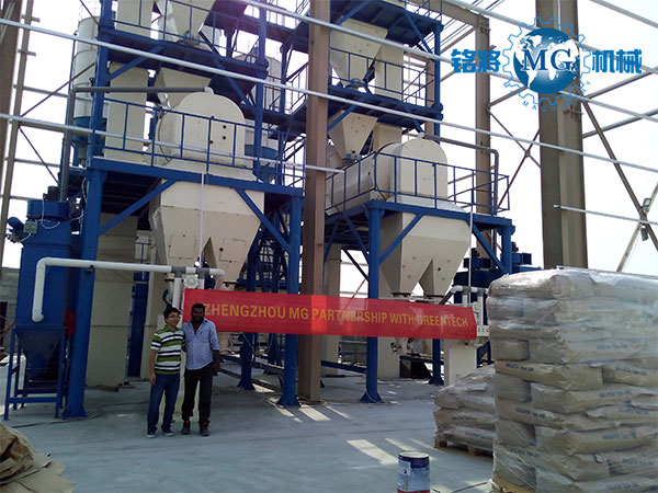 選購(gòu)保溫砂漿設(shè)備應(yīng)注意什么？