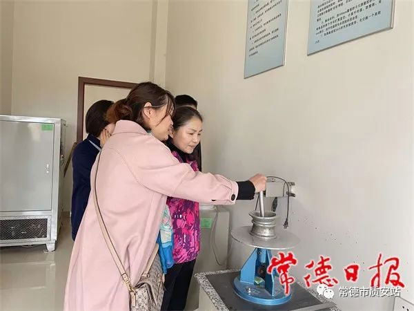 常德市采取“雙隨機、一公開”，抽檢22家預拌砼、預拌砂漿生產企業